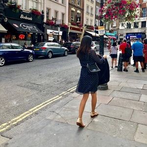 Meet your Posher, Valerie